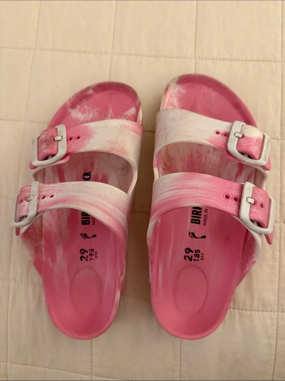 Birkenstock Kids Two-Strap Sandals in Pink and White Marble